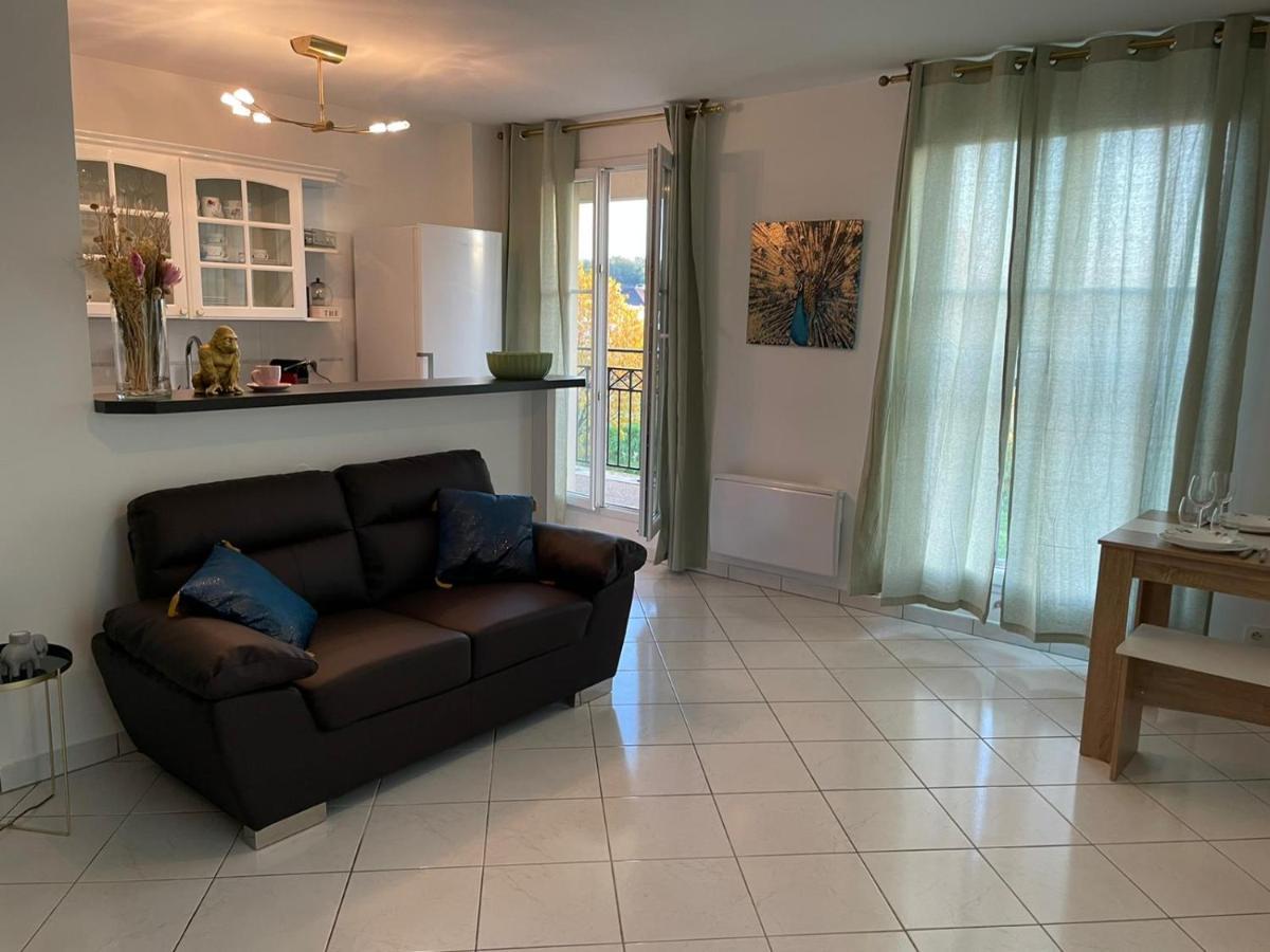 Charmant appartement duplex à 5min de Disney. Magny-le-Hongre Exterior foto